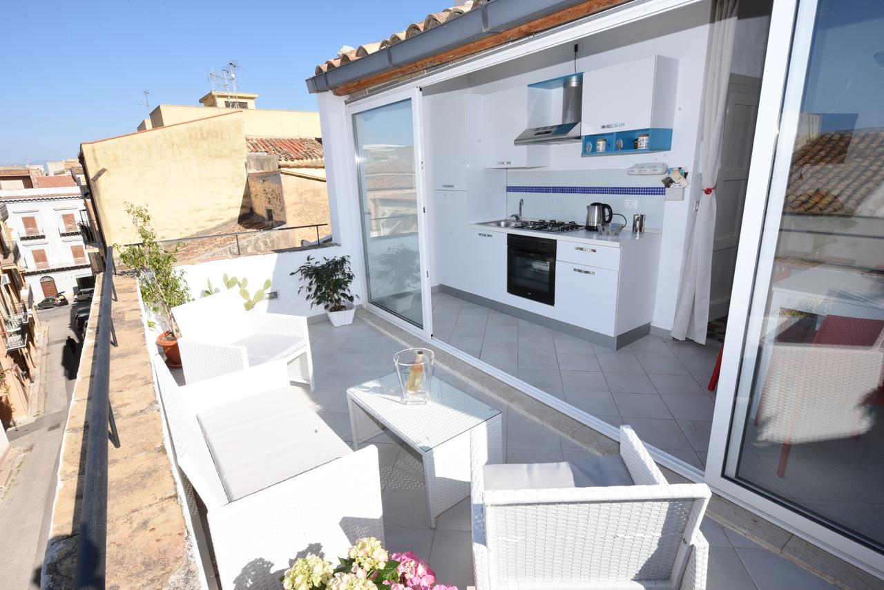 Вилла Terrazza In Palazzo Taormina Кастелламмаре-дель-Голфо Экстерьер фото